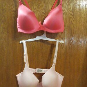 Gilligan O'Malley Bras 38D Hot Pink and Light Pink